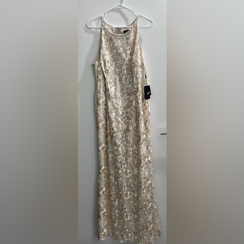 NWT Sz 16 Adrianna Papell Gown